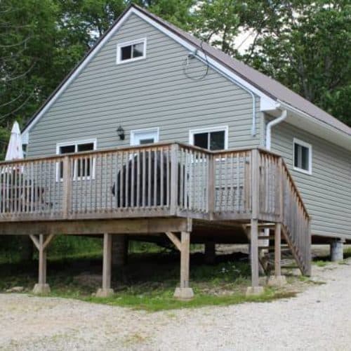 Bayshore Cottages Three-Bedroom Chalet